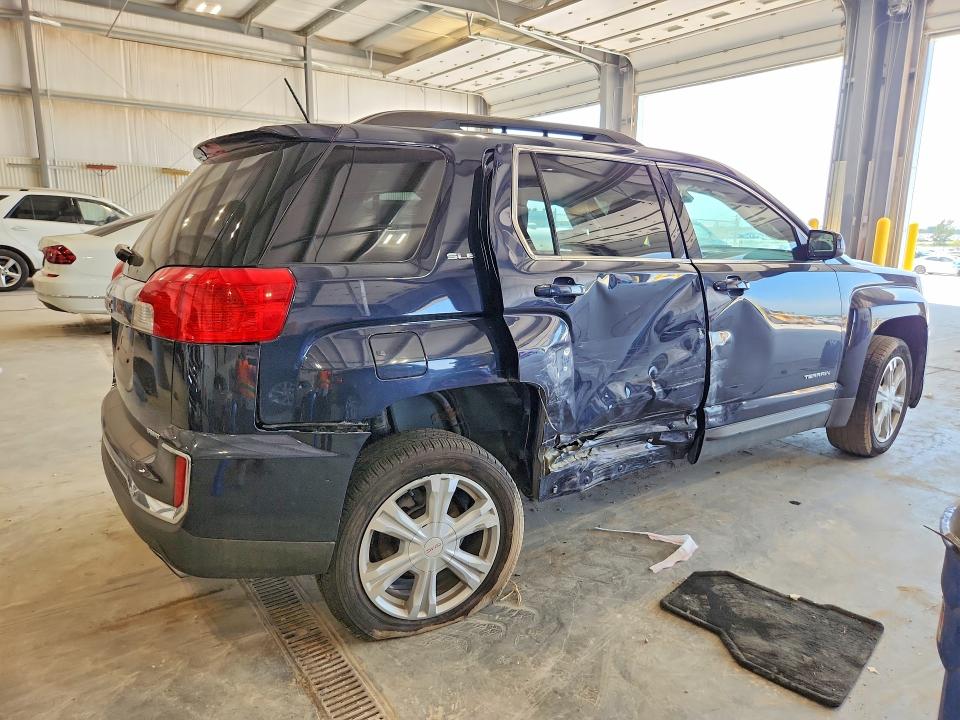 Photo 3 from auction – 2016 GMC TERRAIN with VIN 2GKFLTE38G6107955