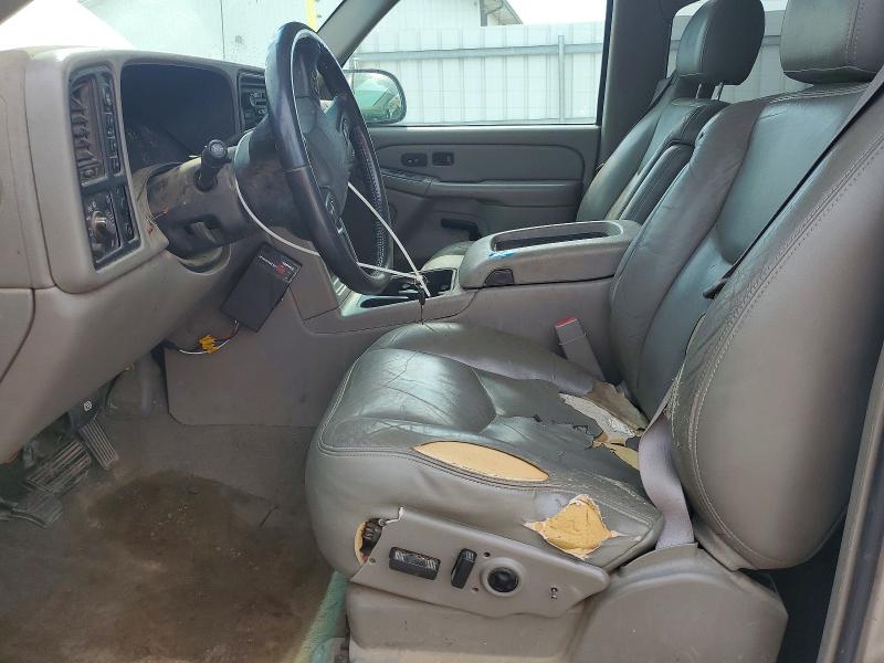 Photo 7 from auction – 2004 CHEVROLET SILVERADO with VIN 2GCEK13T741406914