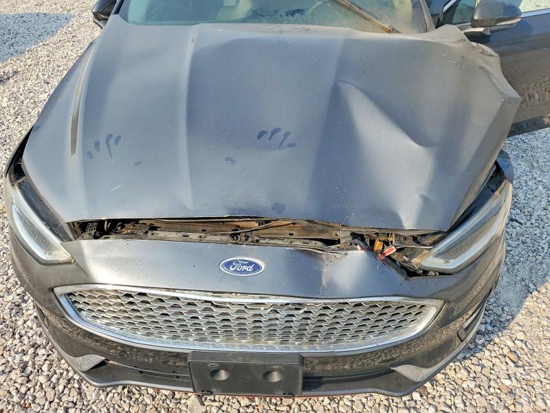 Photo 11 from auction – 2020 FORD FUSION with VIN 3FA6P0D93LR192345