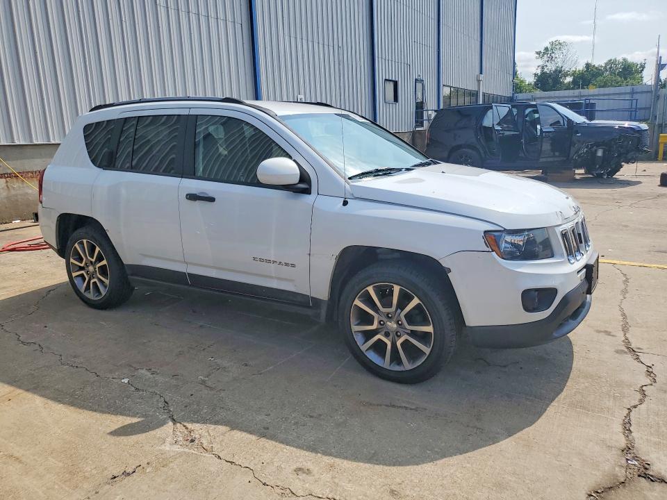 Photo 4 from auction – 2017 JEEP COMPASS with VIN 1C4NJCBB6HD134101