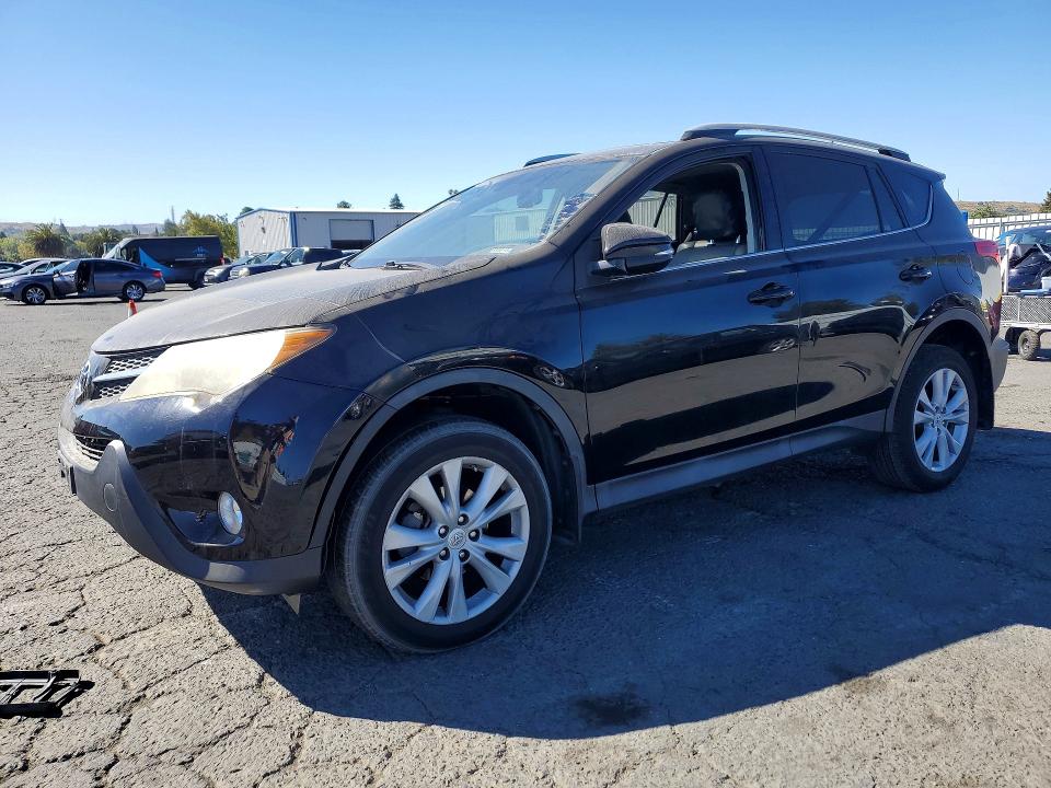 TOYOTA RAV4 2014 with VIN 2T3DFREV6EW157379 - Photo from auction