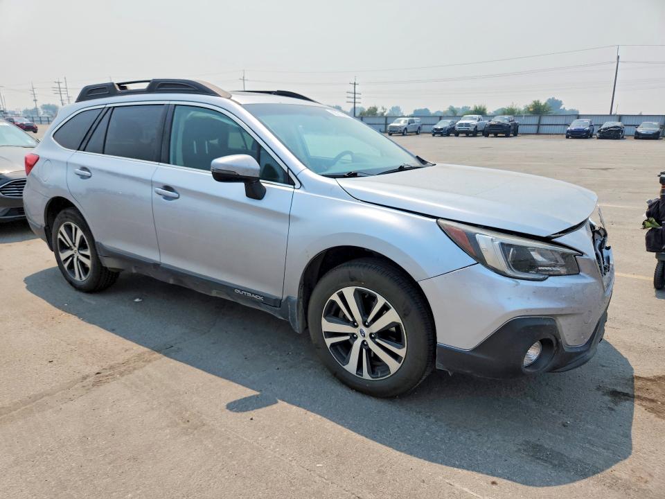 Photo 4 from auction – 2018 SUBARU OUTBACK with VIN 4S4BSAKC0J3287612