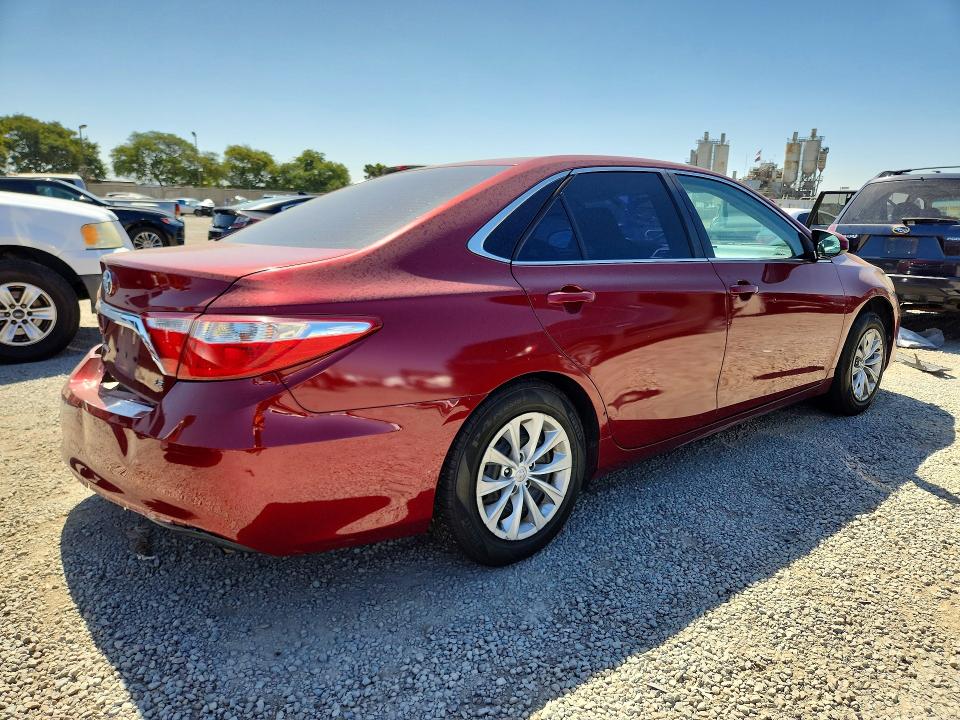 Photo 3 from auction – 2017 TOYOTA CAMRY with VIN 4T1BF1FK4HU793163
