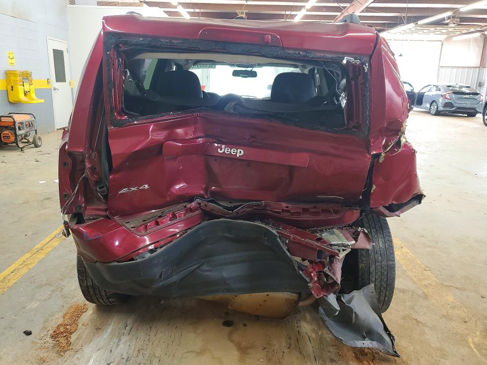 Zdjęcie 6 z aukcji – 2015 JEEP PATRIOT z VIN 1C4NJRFB7FD215733