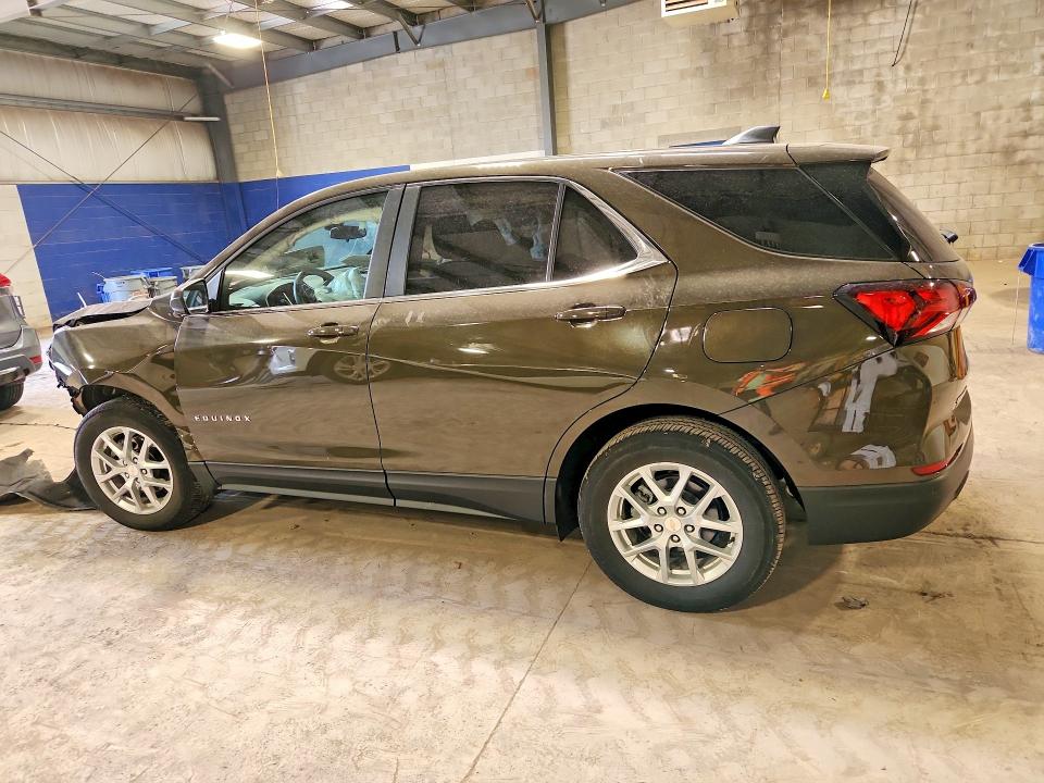 Photo 2 from auction – 2024 CHEVROLET EQUINOX with VIN 3GNAXUEG6RL198488