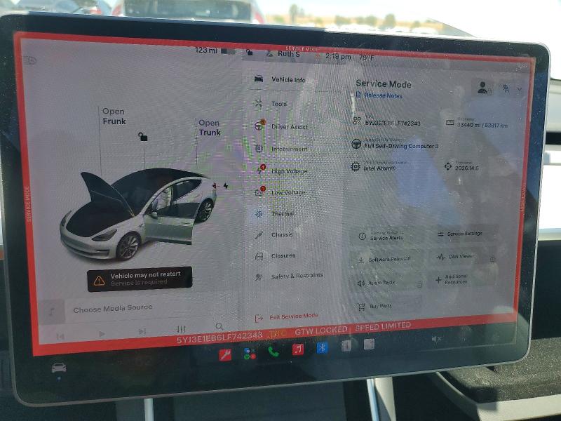 Photo 9 from auction – 2020 TESLA MODEL 3 with VIN 5YJ3E1EB6LF742343