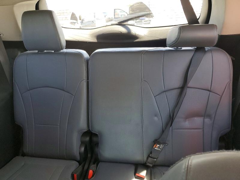 Photo 10 from auction – 2018 BUICK ENCLAVE with VIN 5GAEVAKW1JJ199801