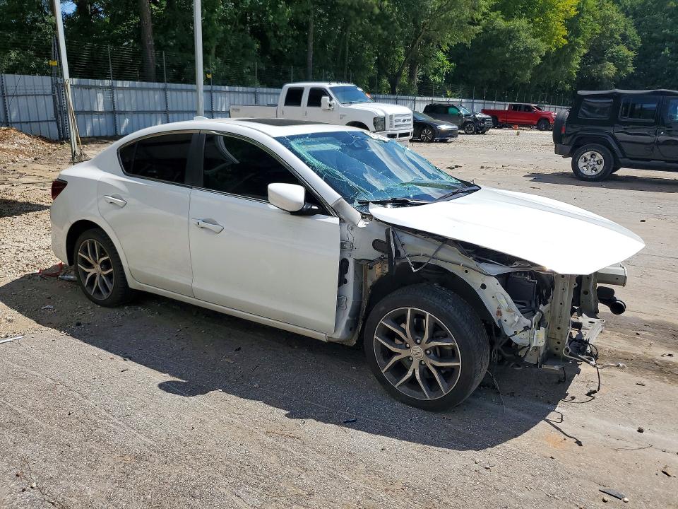 Photo 4 from auction – 2019 ACURA ILX with VIN 19UDE2F70KA009198