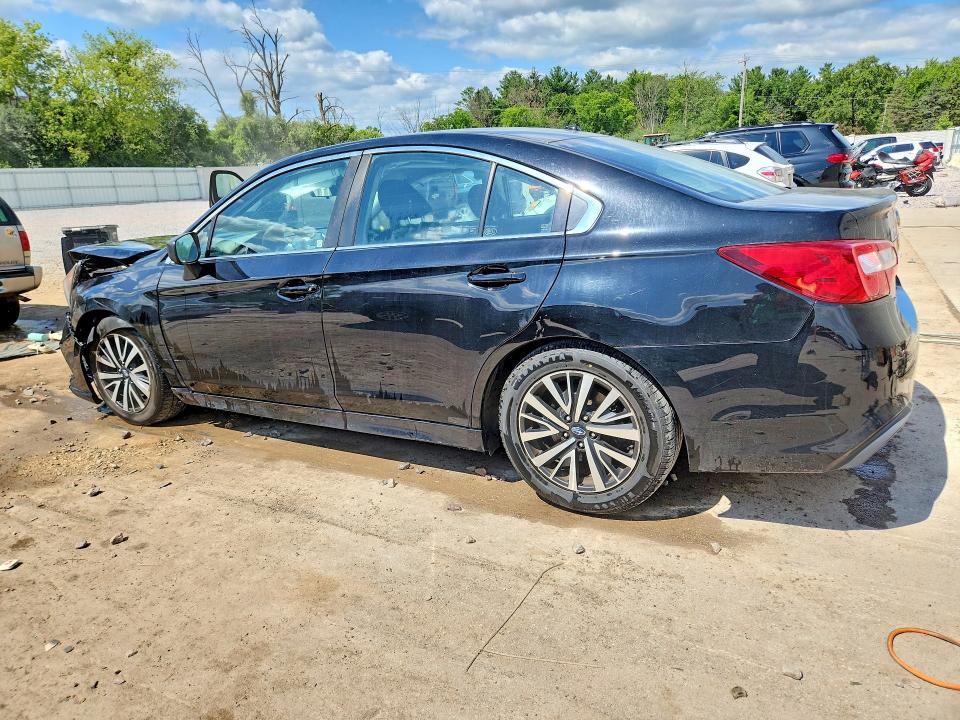 Photo 2 from auction – 2019 SUBARU LEGACY with VIN 4S3BNAB69K3024669