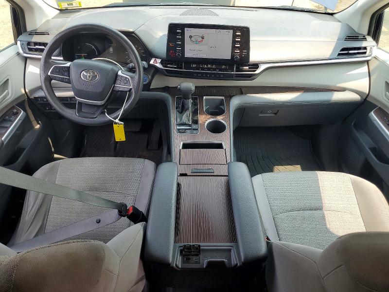 Photo 8 from auction – 2021 TOYOTA SIENNA with VIN 5TDKRKEC9MS018349