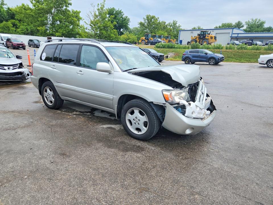 Photo 4 from auction – 2007 TOYOTA HIGHLANDER with VIN JTEEP21A870200182