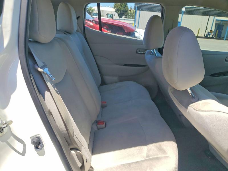 Photo 10 from auction – 2012 NISSAN LEAF with VIN JN1AZ0CP2CT021540