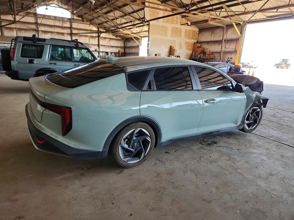 Photo 3 from auction – 2025 KIA K4 with VIN 3KPFU4DE3SE006896
