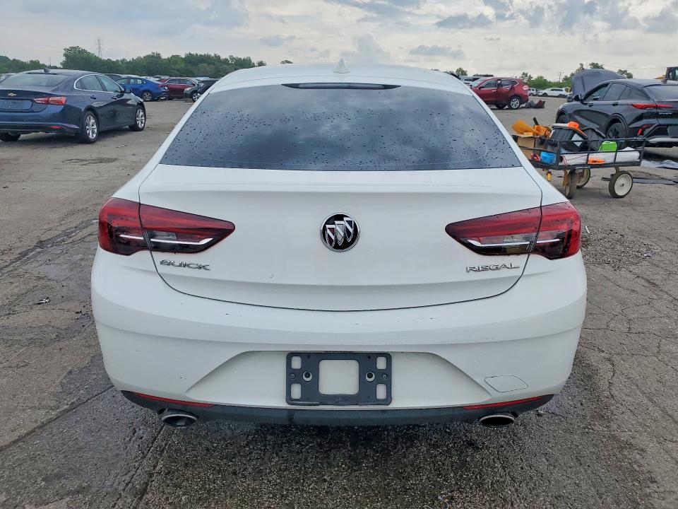 Photo 6 from auction – 2018 BUICK REGAL with VIN W04GM6SX2J1127550