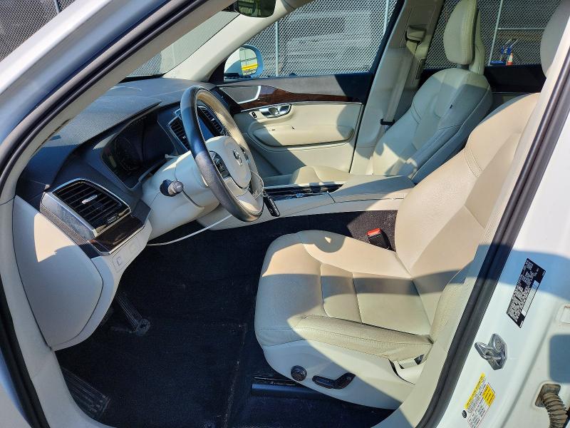 Photo 7 from auction – 2017 VOLVO XC90 with VIN YV4A22PKXH1141808