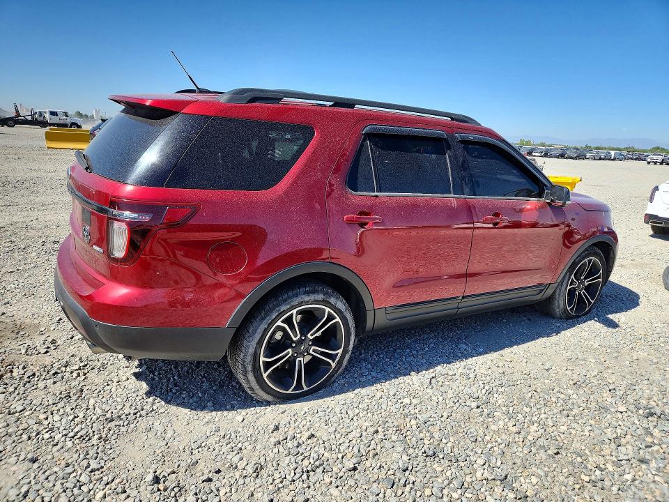 Photo 3 from auction – 2015 FORD EXPLORER with VIN 1FM5K8GT6FGB59695