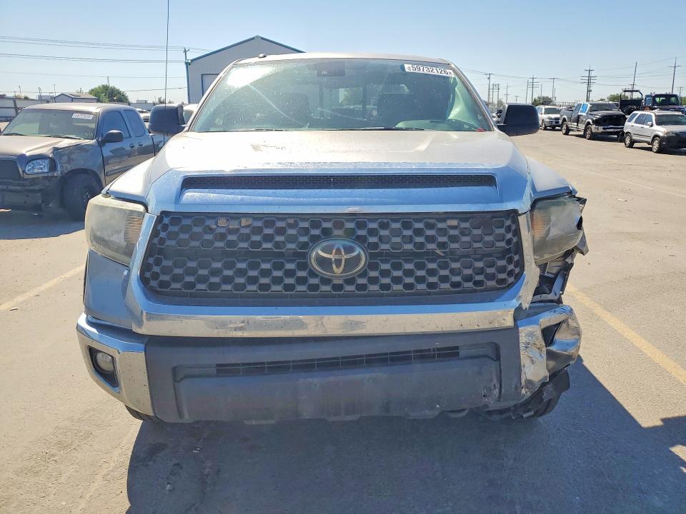Photo 5 from auction – 2018 TOYOTA TUNDRA with VIN 5TFUM5F10JX079262