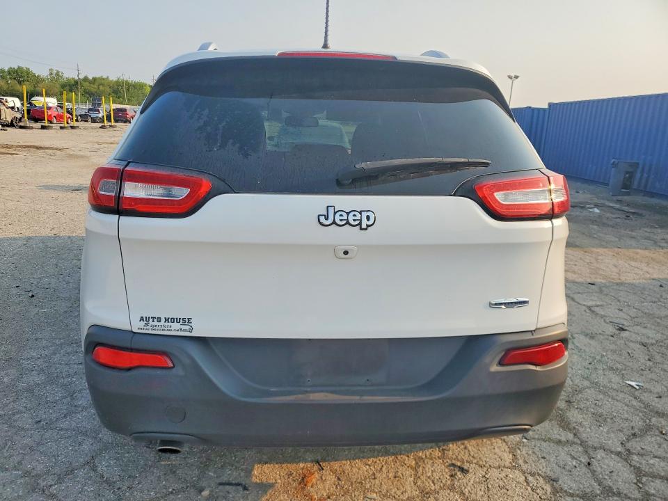 Photo 6 from auction – 2016 JEEP CHEROKEE LATITUDE with VIN 1C4PJLCB4GW307804