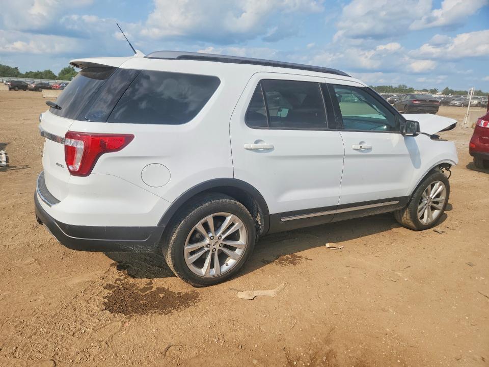 Photo 3 from auction – 2018 FORD EXPLORER with VIN 1FM5K8D80JGA18257