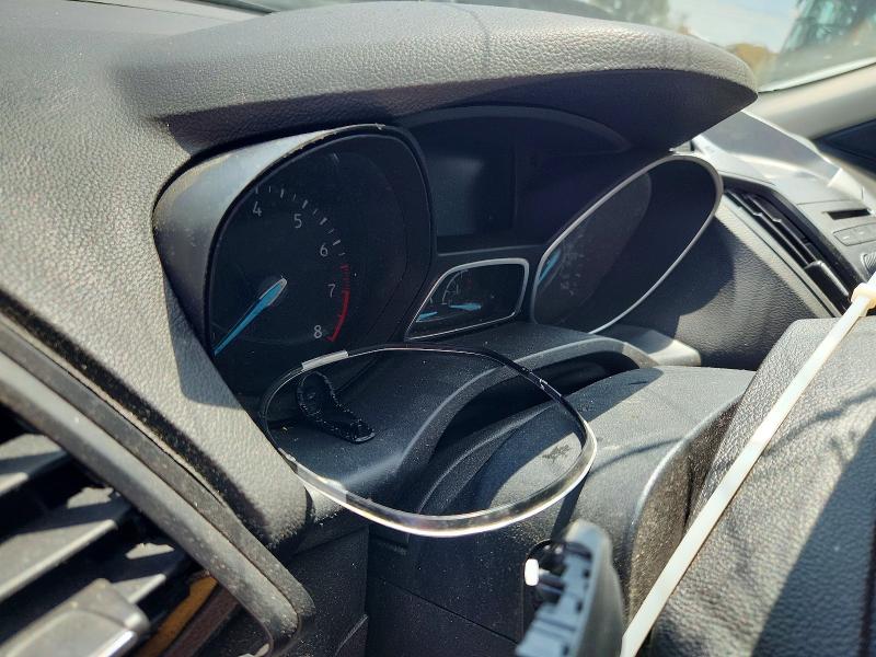 Photo 9 from auction – 2017 FORD ESCAPE with VIN 1FMCU0F78HUB89678