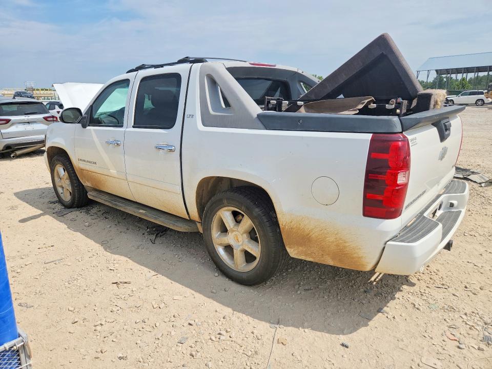 Photo 2 from auction – 2007 CHEVROLET AVALANCHE with VIN 3GNEC12047G183626