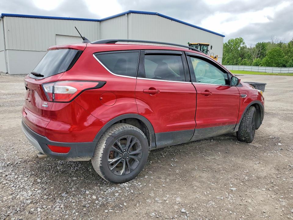 Photo 3 from auction – 2018 FORD ESCAPE with VIN 1FMCU9HD4JUA80969