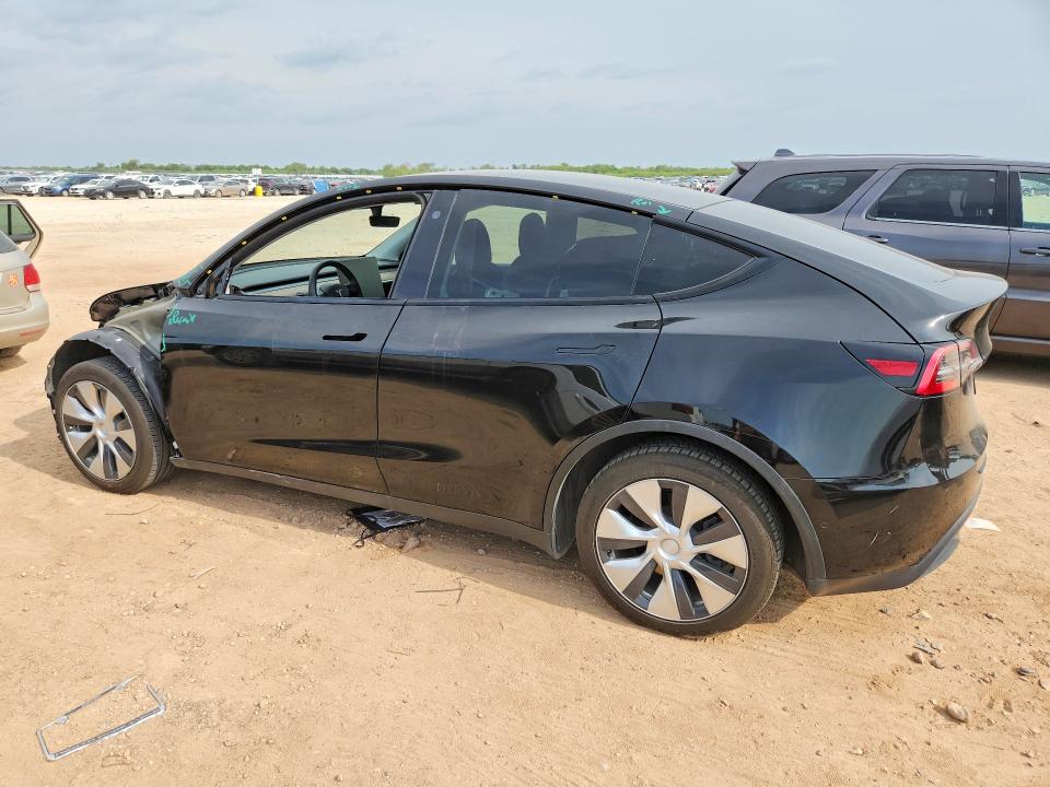 Photo 2 from auction – 2021 TESLA MODEL Y with VIN 5YJYGDED2MF107138