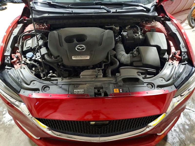 Photo 11 from auction – 2018 MAZDA 6 with VIN JM1GL1WY7J1334997