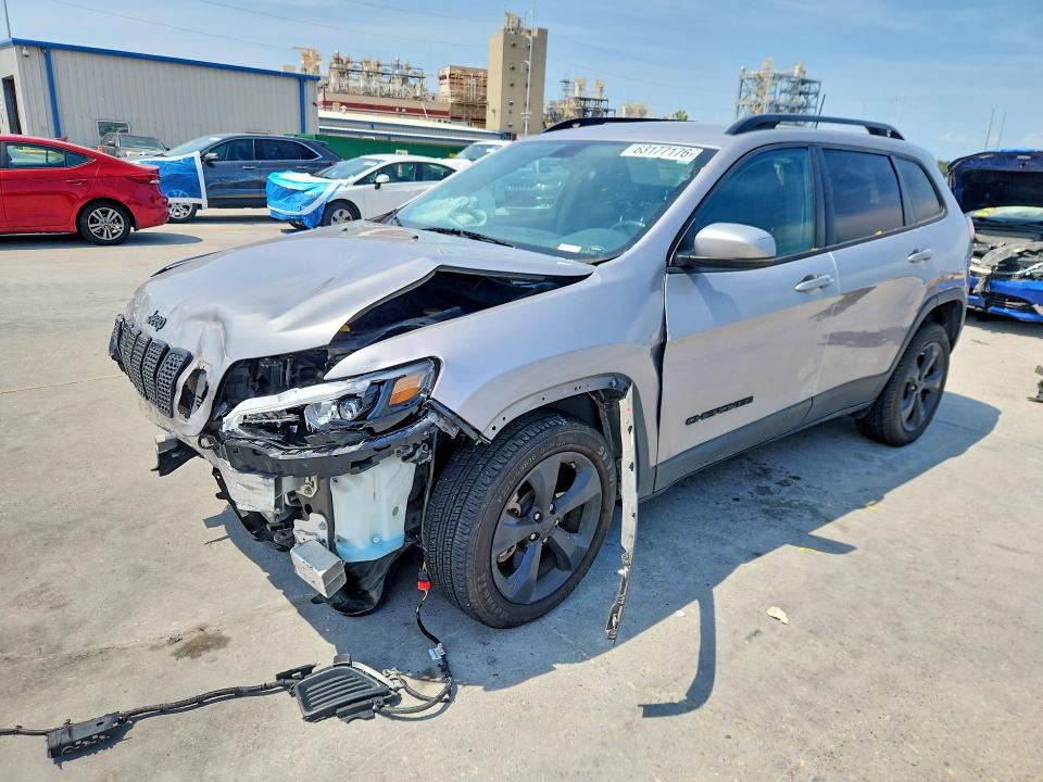 JEEP CHEROKEE 2019 with VIN 1C4PJLLB0KD479090 - Photo from auction