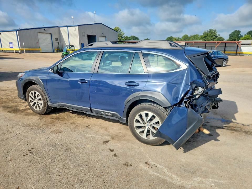Photo 2 from auction – 2023 SUBARU OUTBACK with VIN 4S4BTAAC5P3147692