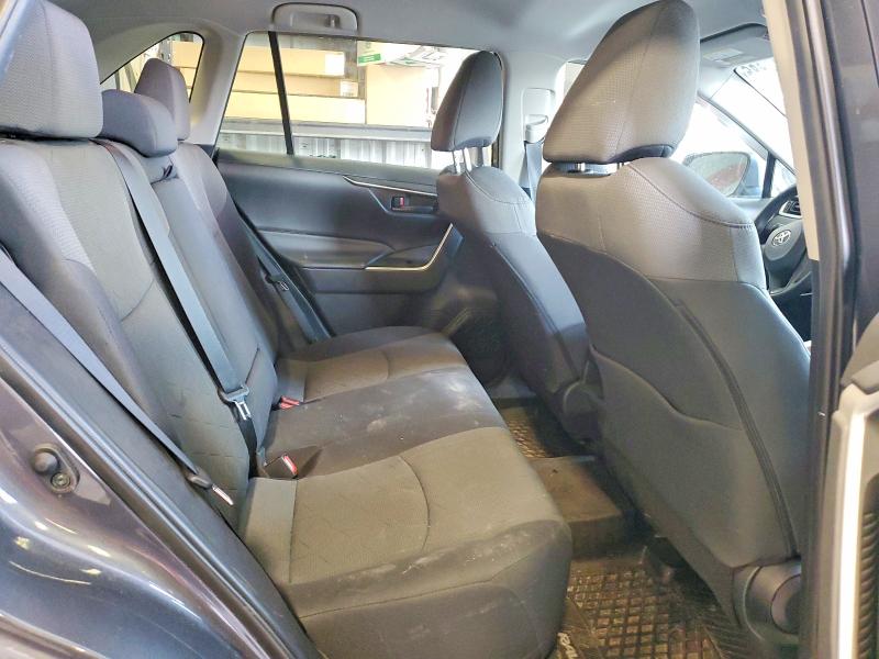 Photo 11 from auction – 2020 TOYOTA RAV4 with VIN 2T3B1RFV6LW127378