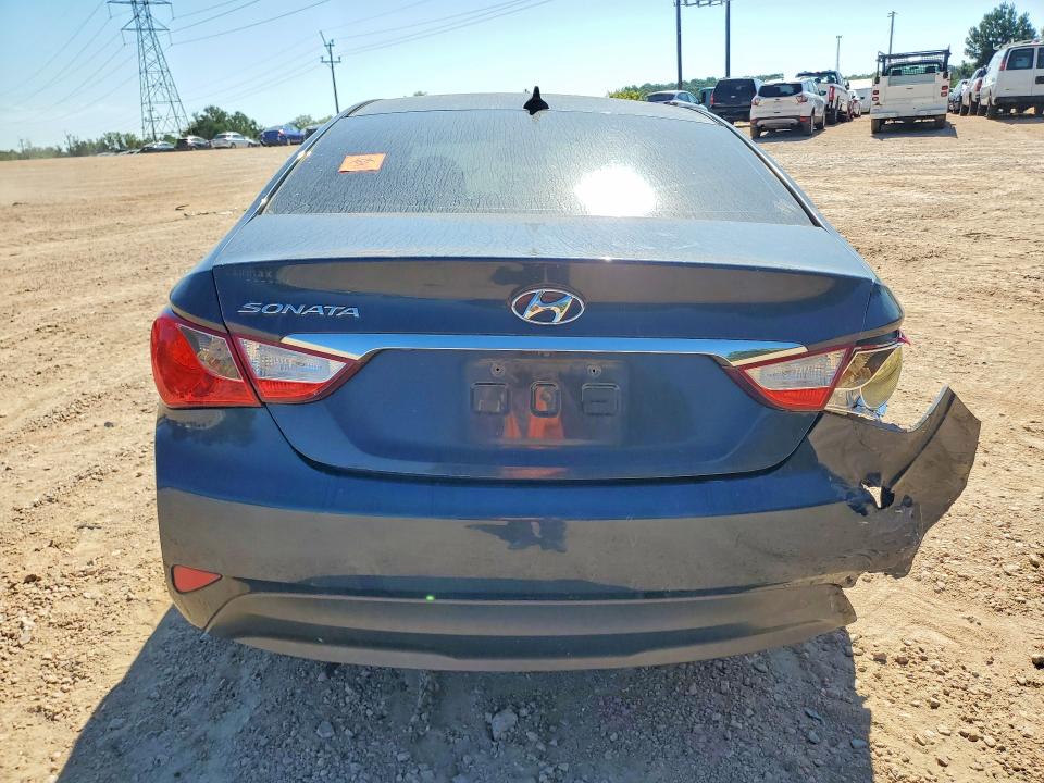 Photo 6 from auction – 2014 HYUNDAI SONATA with VIN 5NPEB4AC7EH824233