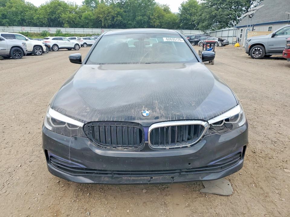 Photo 5 from auction – 2017 BMW 530 with VIN WBAJA7C39HG903926