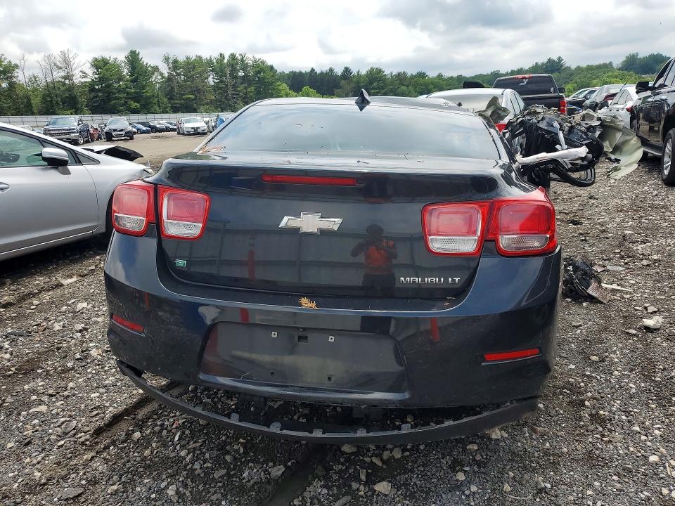 Photo 6 from auction – 2015 CHEVROLET MALIBU with VIN 1G11C5SL4FF241011