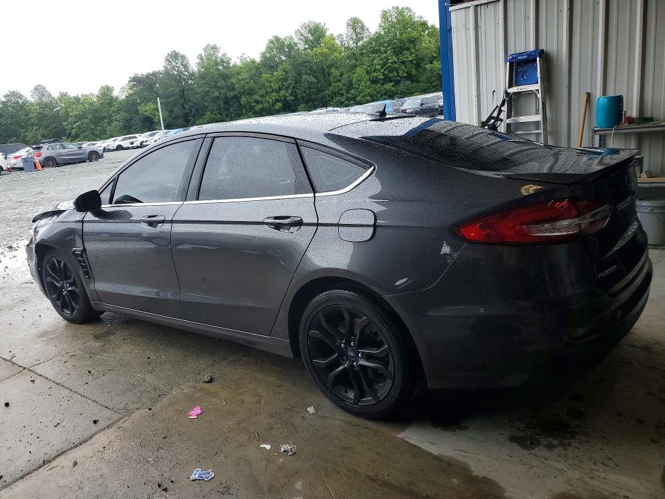 Photo 2 from auction – 2020 FORD FUSION with VIN 3FA6P0HD7LR160884