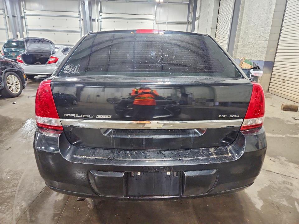 Photo 6 from auction – 2004 CHEVROLET MALIBU with VIN 1G1ZU64804F212990