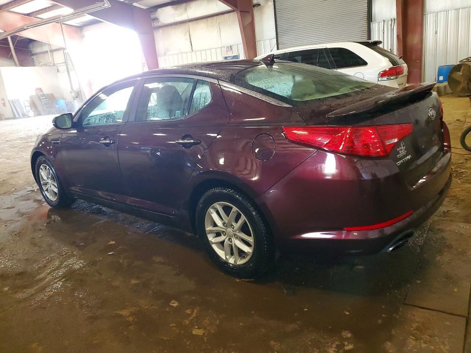 Photo 2 from auction – 2012 KIA OPTIMA with VIN 5XXGM4A76CG052709
