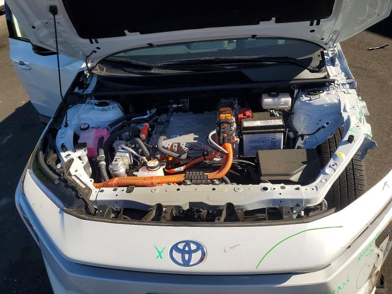Photo 11 from auction – 2026 TOYOTA BZ with VIN JTMBCAEB7TA001774