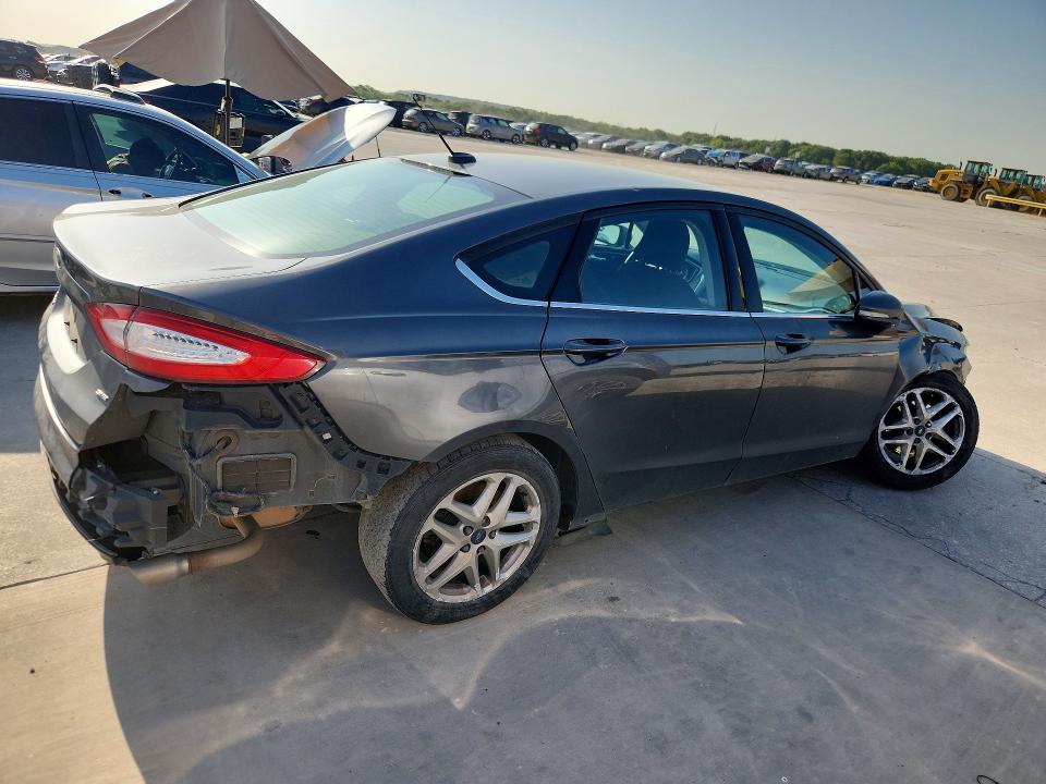 Photo 3 from auction – 2016 FORD FUSION with VIN 3FA6P0H77GR360180
