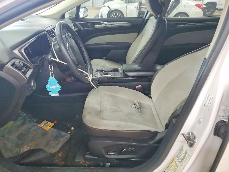Photo 7 from auction – 2019 FORD FUSION with VIN 3FA6P0HD1KR111520