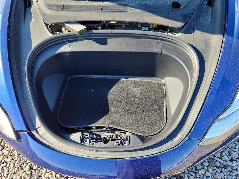 Photo 11 from auction – 2019 TESLA MODEL 3 with VIN 5YJ3E1EB7KF465023