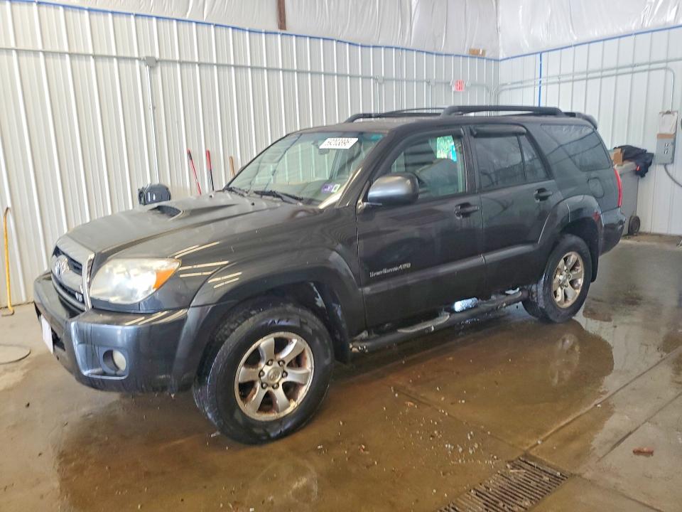 TOYOTA 4RUNNER 2006 with VIN JTEBT14R468033281 - Photo from auction