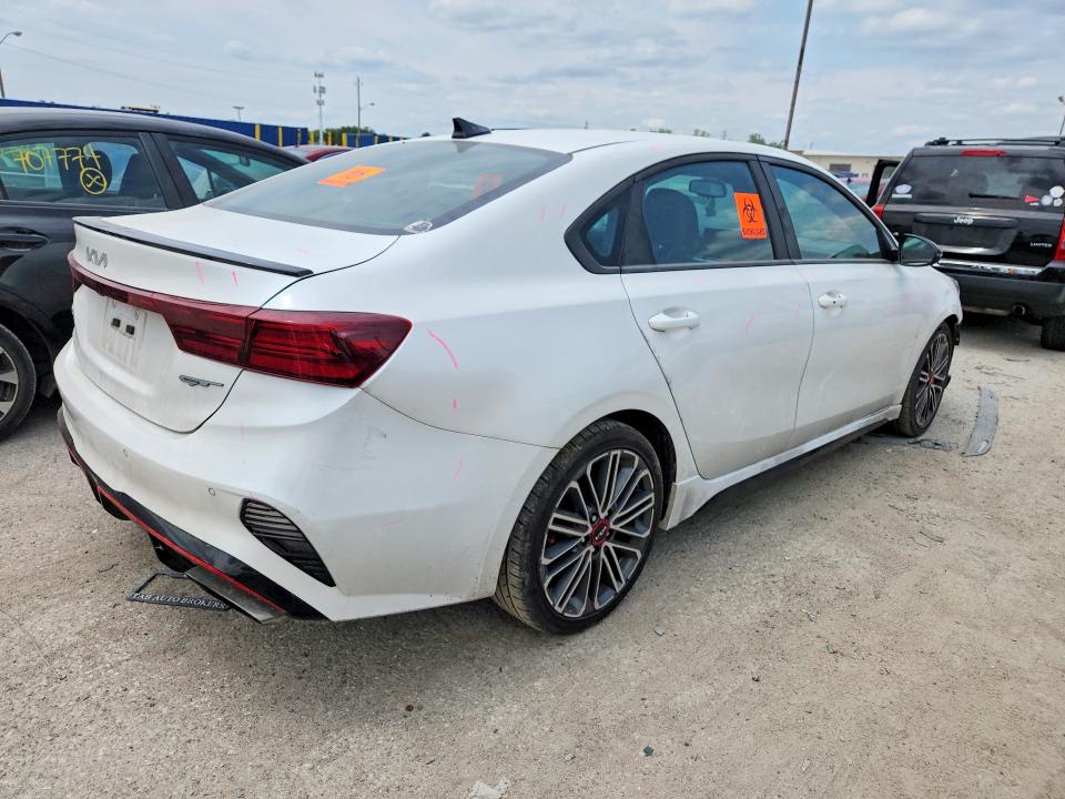 Photo 3 from auction – 2023 KIA FORTE with VIN 3KPF44AC0PE636501