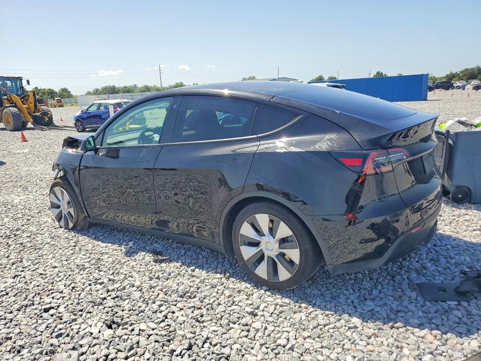 Photo 2 from auction – 2021 TESLA MODEL Y with VIN 5YJYGDEE4MF261441