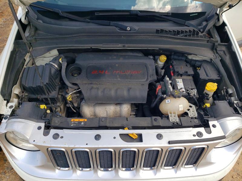 Photo 12 from auction – 2016 JEEP RENEGADE with VIN ZACCJBDT6GPC58408