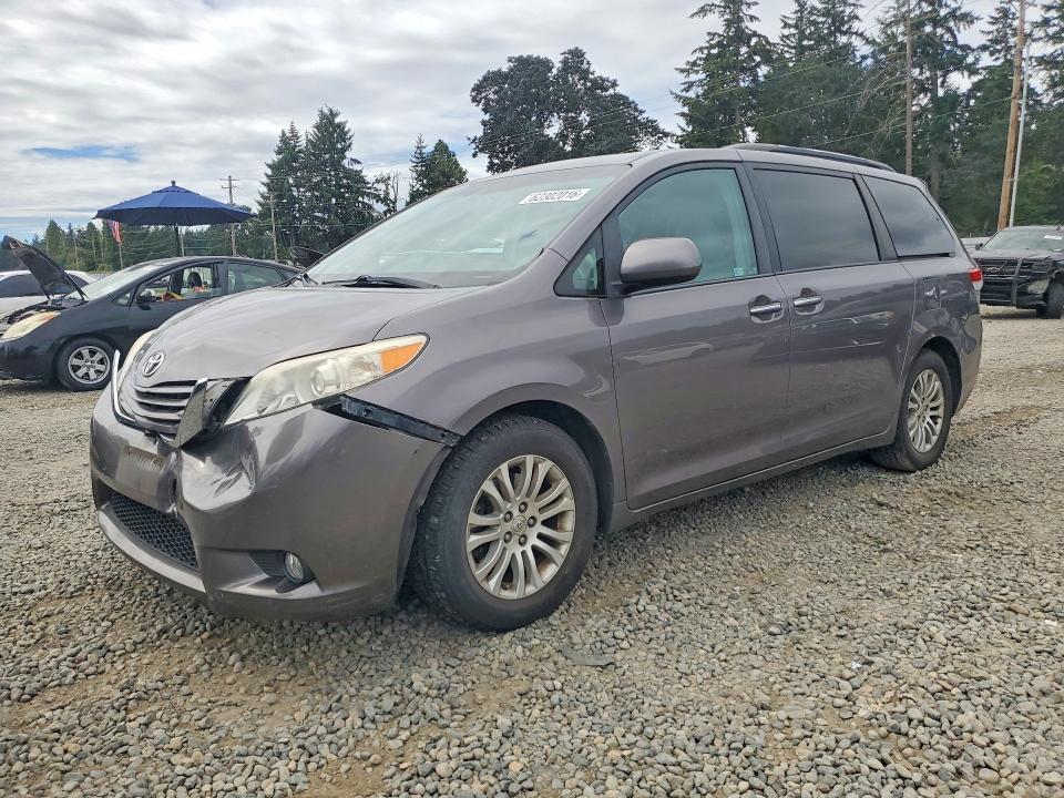صورة رقم 1 من المزاد - 2011 TOYOTA SIENNA مع VIN 5TDYK3DC1BS021250