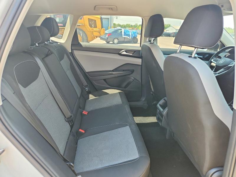 Photo 11 from auction – 2023 VOLKSWAGEN TAOS with VIN 3VVDX7B22PM323155