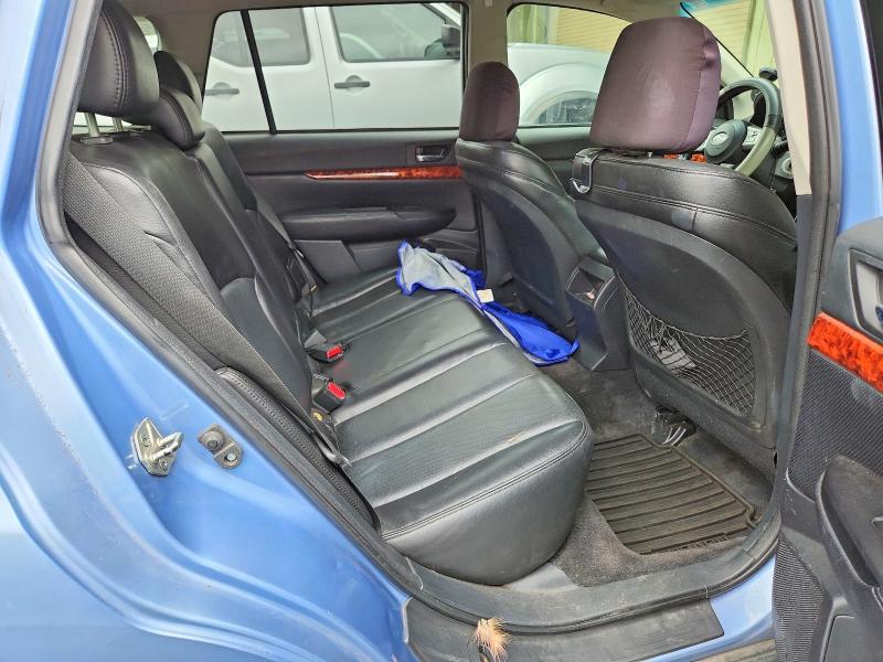 Фото 10 с аукциона – 2010 SUBARU OUTBACK с VIN 4S4BRBKC1A3324457