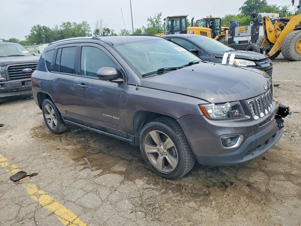 Photo 4 from auction – 2017 JEEP COMPASS with VIN 1C4NJCEB8HD185532