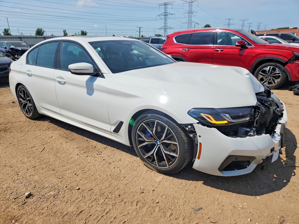 Photo 4 from auction – 2022 BMW M550XI with VIN WBA13BK0XNCJ52830